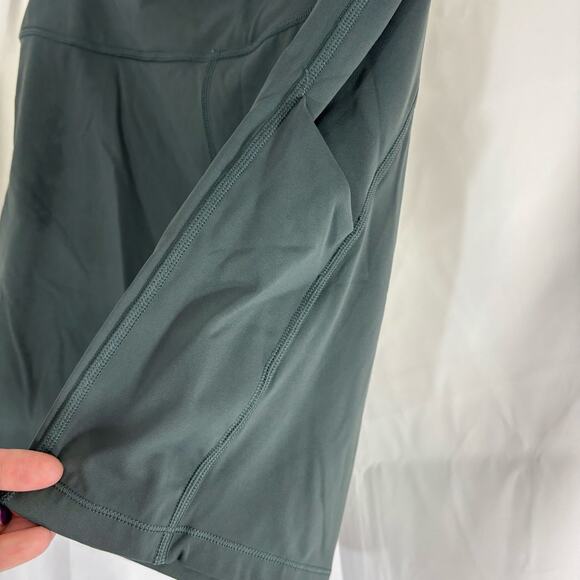 Athleta Interval 5” Shorts Black Size Large L Moisture-Wicking Athletic - Picture 6 of 6